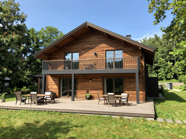 Современный загородный дом